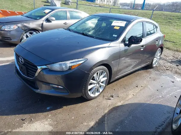 3MZBN1L70HM102817 2017 MAZDA 3 - Image 2
