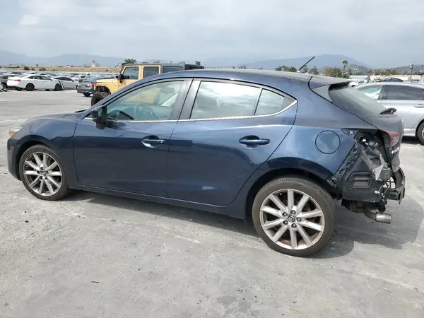 3MZBN1L70HM107127 2017 MAZDA 3 - Image 2