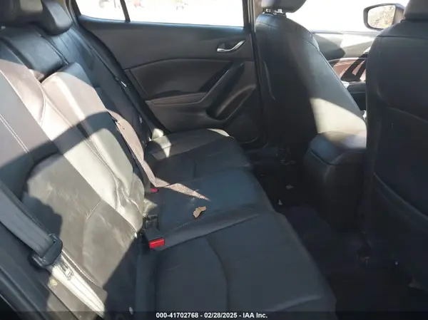 3MZBN1L70HM116586 2017 MAZDA 3 - Image 8