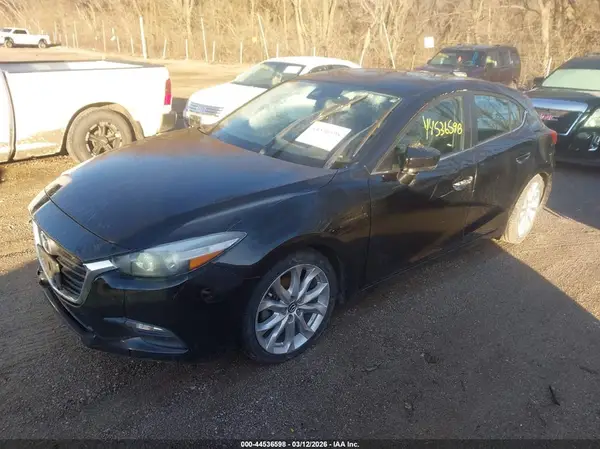 3MZBN1L70HM126664 2017 MAZDA 3 - Image 2
