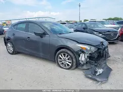 3MZBN1L70JM220551 2018 MAZDA 3