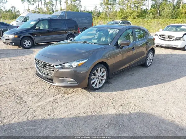 3MZBN1L71HM108898 2017 MAZDA 3 - Image 2