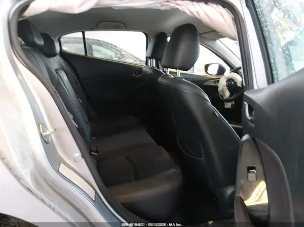3MZBN1L71HM120680 2017 MAZDA 3 - Image 8