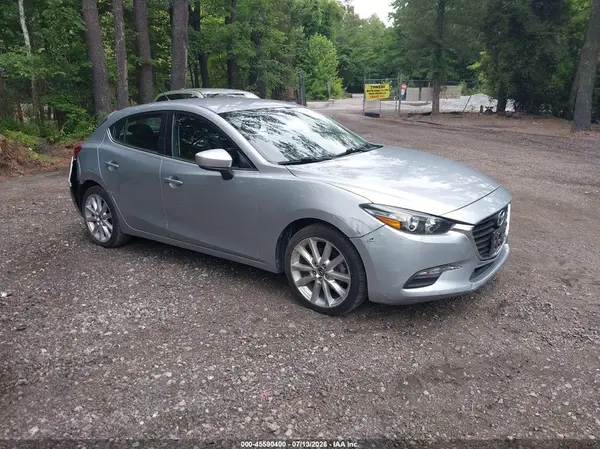 3MZBN1L71HM133705 2017 MAZDA 3 - Image 1