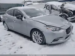 3MZBN1L71HM135213 2017 MAZDA 3