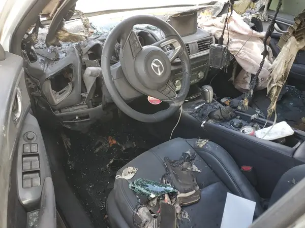 3MZBN1L72HM101104 2017 MAZDA 3 - Image 8