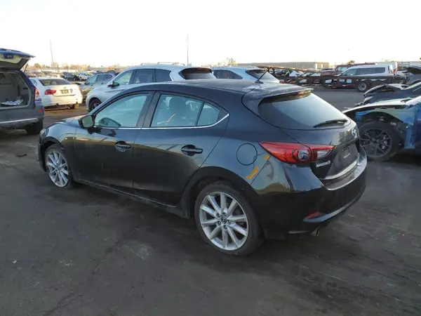 3MZBN1L72HM108392 2017 MAZDA 3 - Image 2