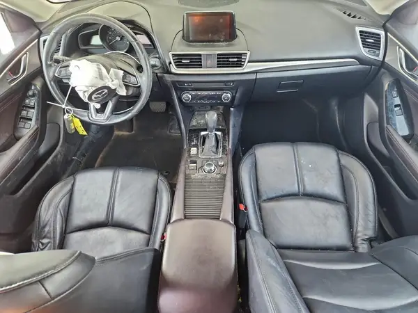 3MZBN1L72HM132921 2017 MAZDA 3 - Image 8