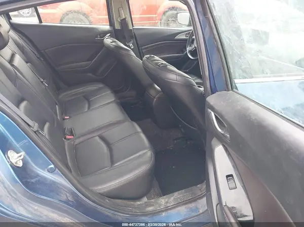 3MZBN1L73HM135620 2017 MAZDA 3 - Image 8