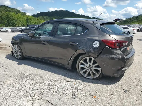 3MZBN1L73HM146424 2017 MAZDA 3 - Image 2