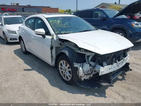 3MZBN1L73JM236159 2018 MAZDA 3 - Image 1