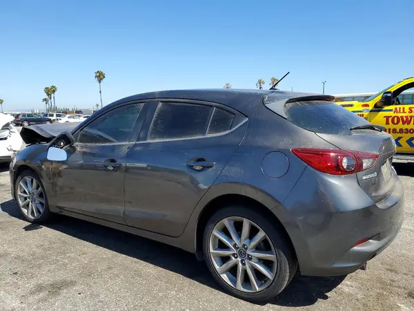 3MZBN1L74HM119328 2017 MAZDA 3 - Image 2
