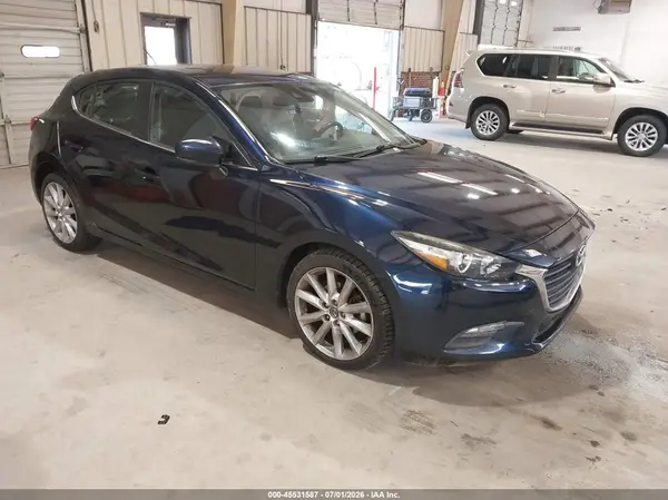 3MZBN1L74HM142852 2017 MAZDA 3 - Image 1