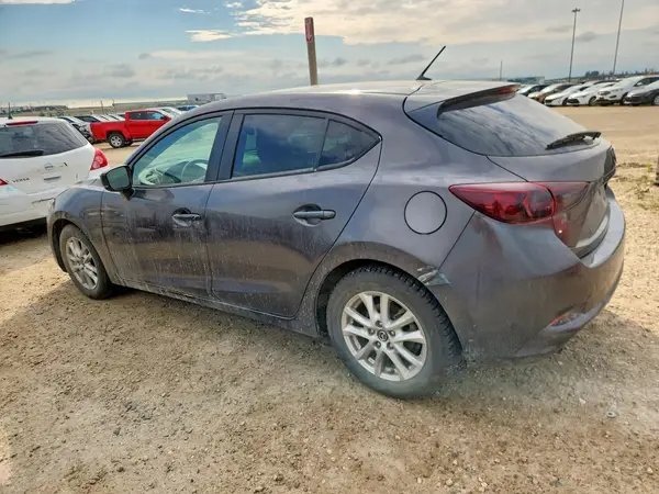 3MZBN1L75HM123064 2017 MAZDA 3 - Image 2