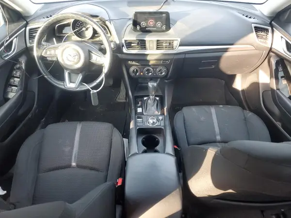 3MZBN1L75JM227382 2018 MAZDA 3 - Image 8