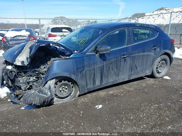 3MZBN1L76HM121808 2017 MAZDA 3 - Image 2