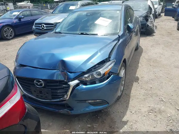 3MZBN1L76HM148202 2017 MAZDA 3 - Image 2