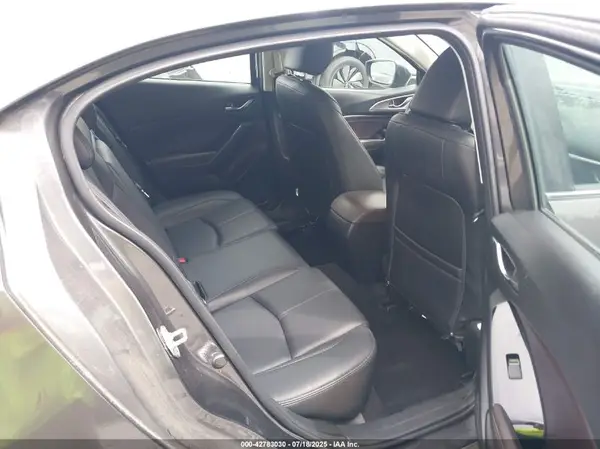 3MZBN1L76HM152976 2017 MAZDA 3 - Image 8