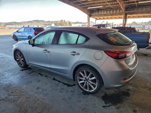 3MZBN1L76HM155019 2017 MAZDA 3 - Image 2