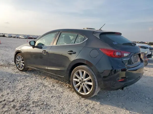 3MZBN1L77HM109019 2017 MAZDA 3 - Image 2