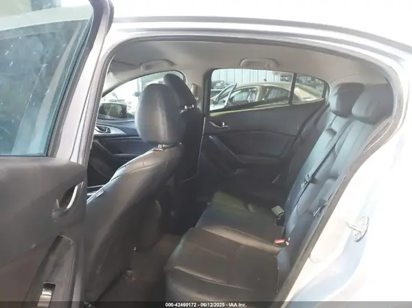 3MZBN1L77HM117184 2017 MAZDA 3 - Image 8