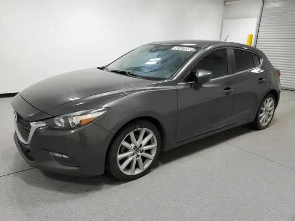 3MZBN1L77HM137841 2017 MAZDA 3 - Image 1