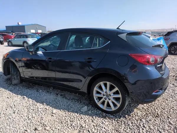 3MZBN1L77HM153117 2017 MAZDA 3 - Image 2