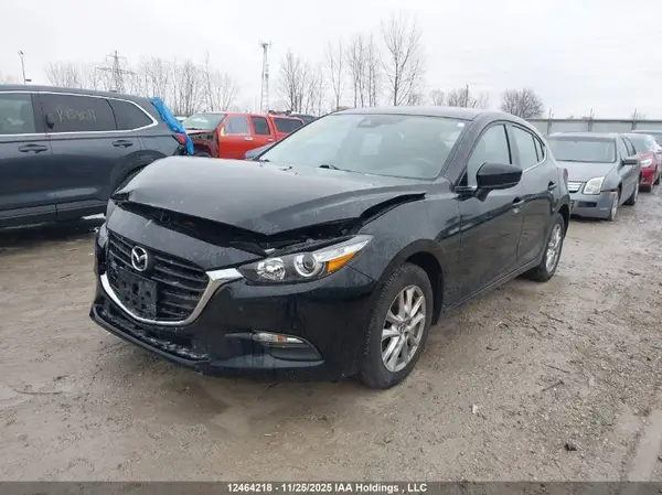 3MZBN1L77JM246905 2018 MAZDA 3 - Image 2