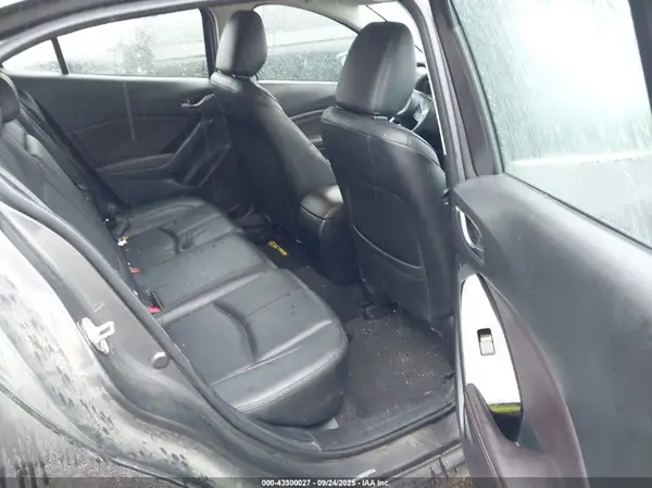 3MZBN1L78HM121275 2017 MAZDA 3 - Image 8