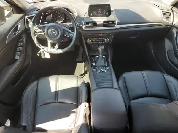 3MZBN1L78HM137640 2017 MAZDA 3 - Image 8