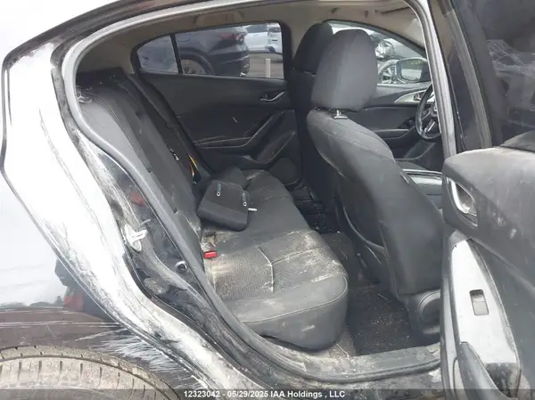 3MZBN1L78JM222175 2018 MAZDA 3 - Image 8