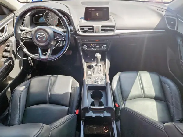 3MZBN1L79HM137999 2017 MAZDA 3 - Image 8