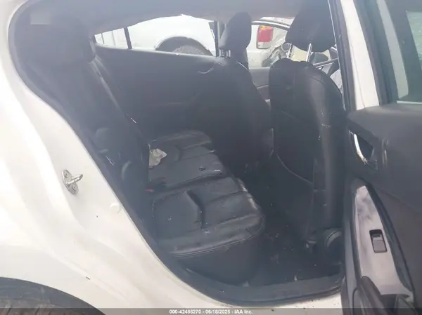 3MZBN1L79HM148596 2017 MAZDA 3 - Image 8