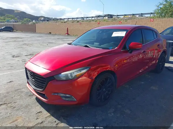 3MZBN1L7XHM114750 2017 MAZDA 3 - Image 2