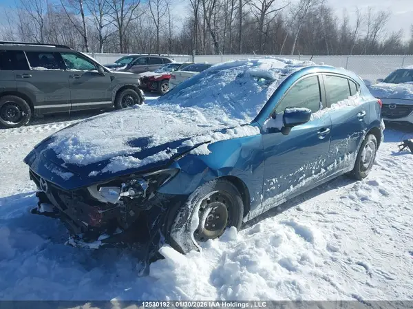 3MZBN1L7XHM126526 2017 MAZDA 3 - Image 2