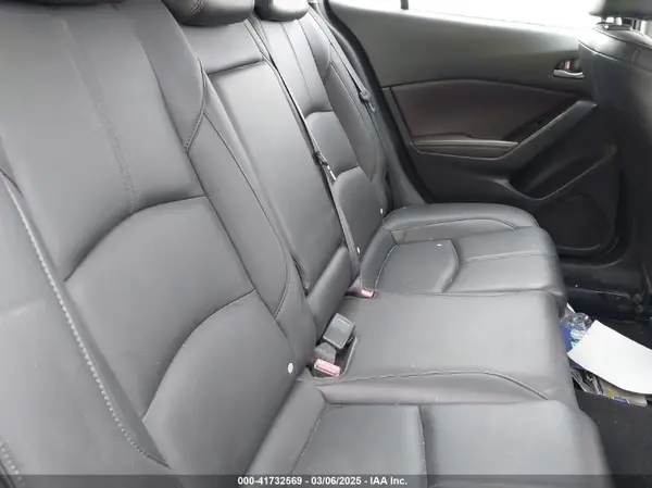 3MZBN1L7XHM135792 2017 MAZDA 3 - Image 8