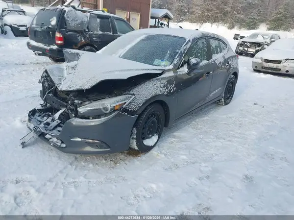 3MZBN1M30HM144822 2017 MAZDA 3 - Image 2