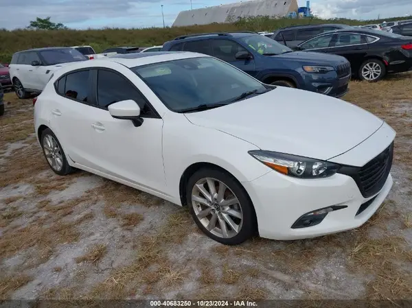 3MZBN1M30HM145405 2017 MAZDA 3 - Image 1