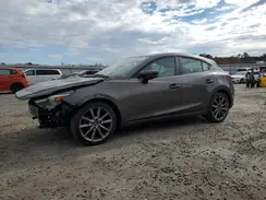 3MZBN1M30JM188857 2018 MAZDA 3