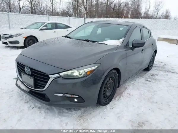 3MZBN1M30JM200120 2018 MAZDA 3 - Image 2