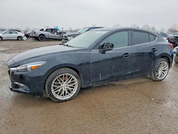 3MZBN1M30JM225888 2018 MAZDA 3 - Image 1
