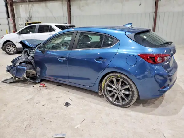 3MZBN1M30JM234591 2018 MAZDA 3 - Image 2