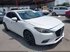 3MZBN1M30JM250175 2018 MAZDA 3