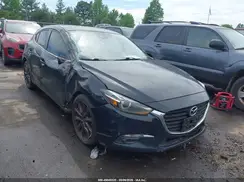 3MZBN1M30JM268160 2018 MAZDA 3