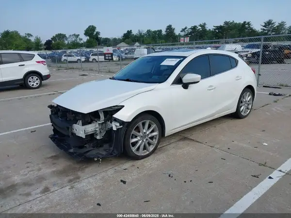 3MZBN1M31HM134929 2017 MAZDA 3 - Image 2