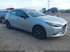 3MZBN1M31JM164891 2018 MAZDA 3