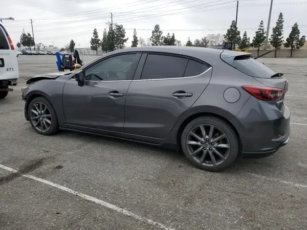 3MZBN1M31JM185465 2018 MAZDA 3 - Image 2