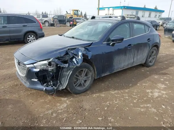 3MZBN1M31JM214494 2018 MAZDA 3 - Image 2