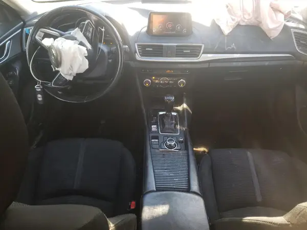 3MZBN1M31JM258446 2018 MAZDA 3 - Image 8
