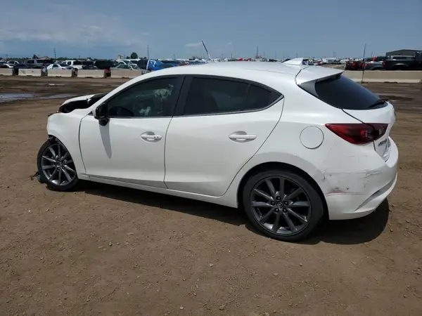 3MZBN1M31JM268135 2018 MAZDA 3 - Image 2